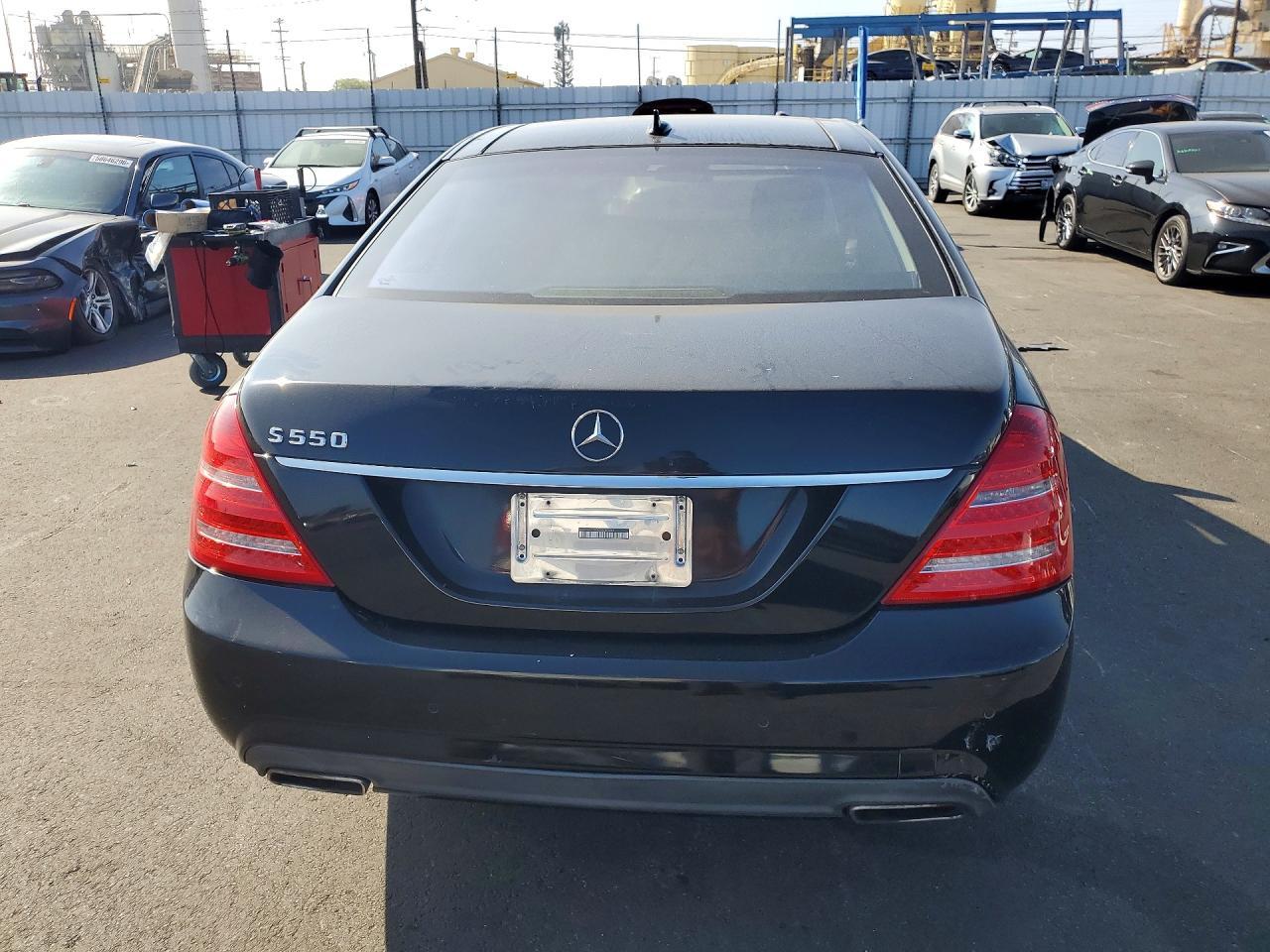 2013 Mercedes-Benz S 550 - Image 6