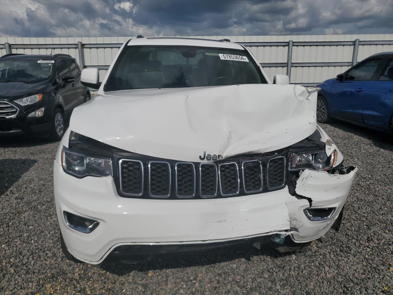 2020 Jeep Grand Cherokee Laredo - Image 5