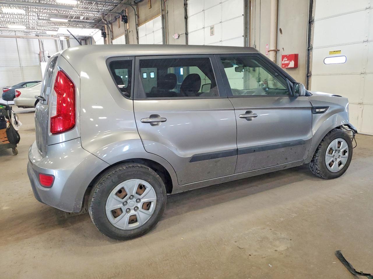2013 Kia Soul Base - Фото 3