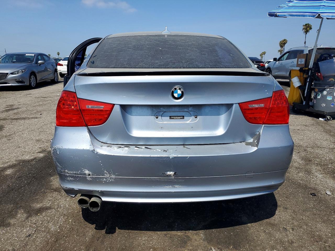 2011 BMW 328 I - Фото 6
