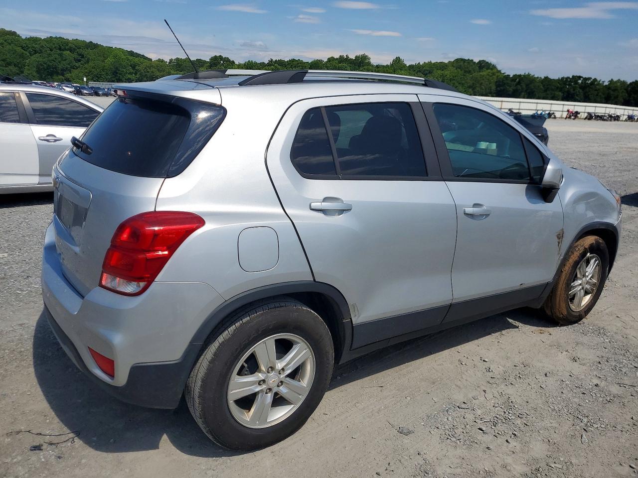 2021 Chevrolet Trax 1Lt - Фото 3