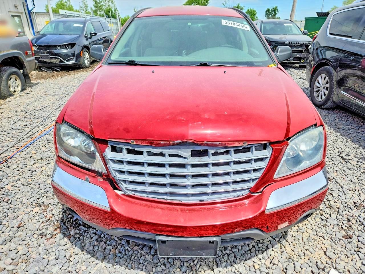 2005 Chrysler Pacifica Touring - Image 5