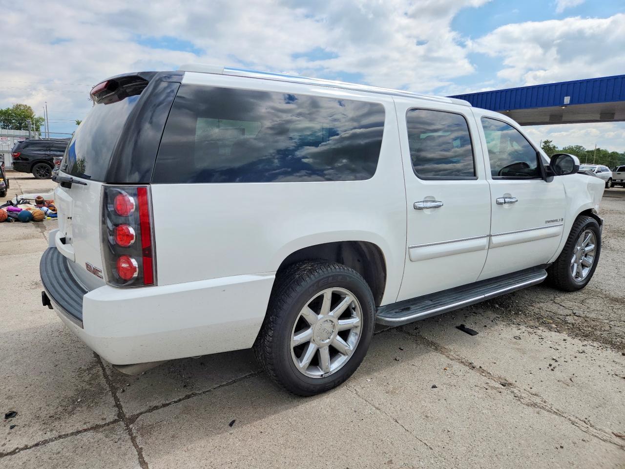 2007 GMC Yukon Xl Denali - Фото 3