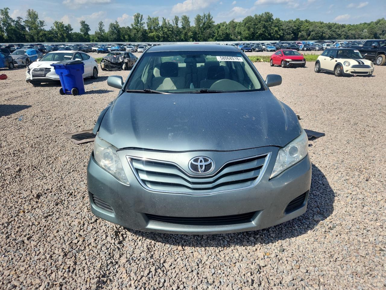 2011 Toyota Camry Le - Фото 5