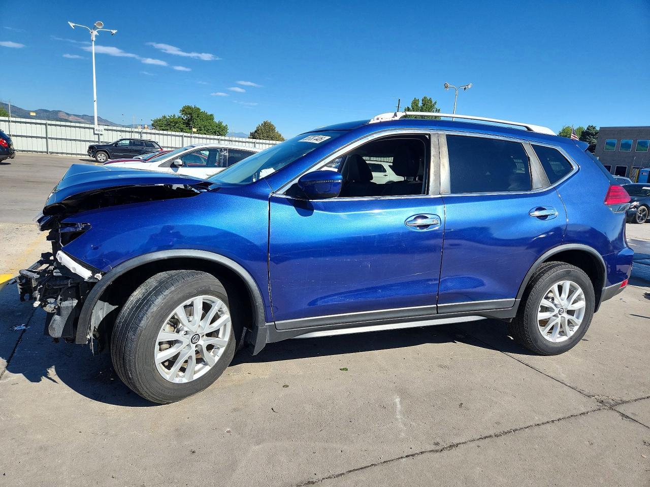 2017 Nissan Rogue Sv