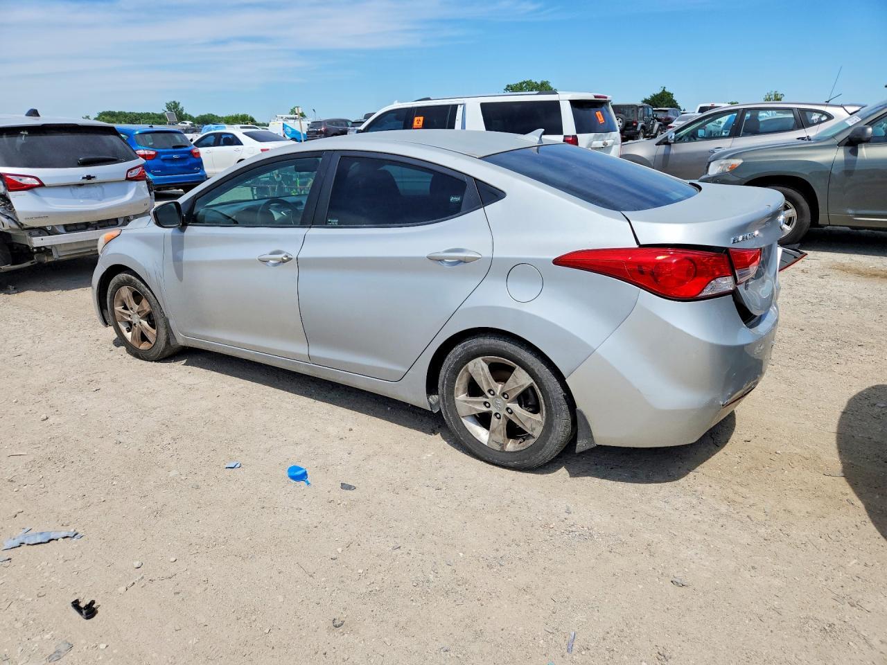 2012 Hyundai Elantra Gls - Image 2