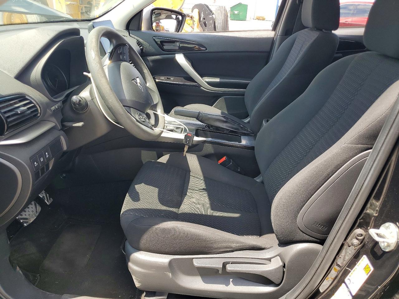 2022 Mitsubishi Eclipse Cross Le - Фото 7