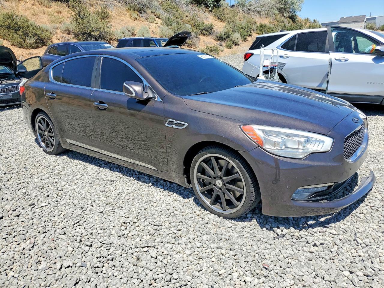 2015 Kia K900 Premium - Image 4