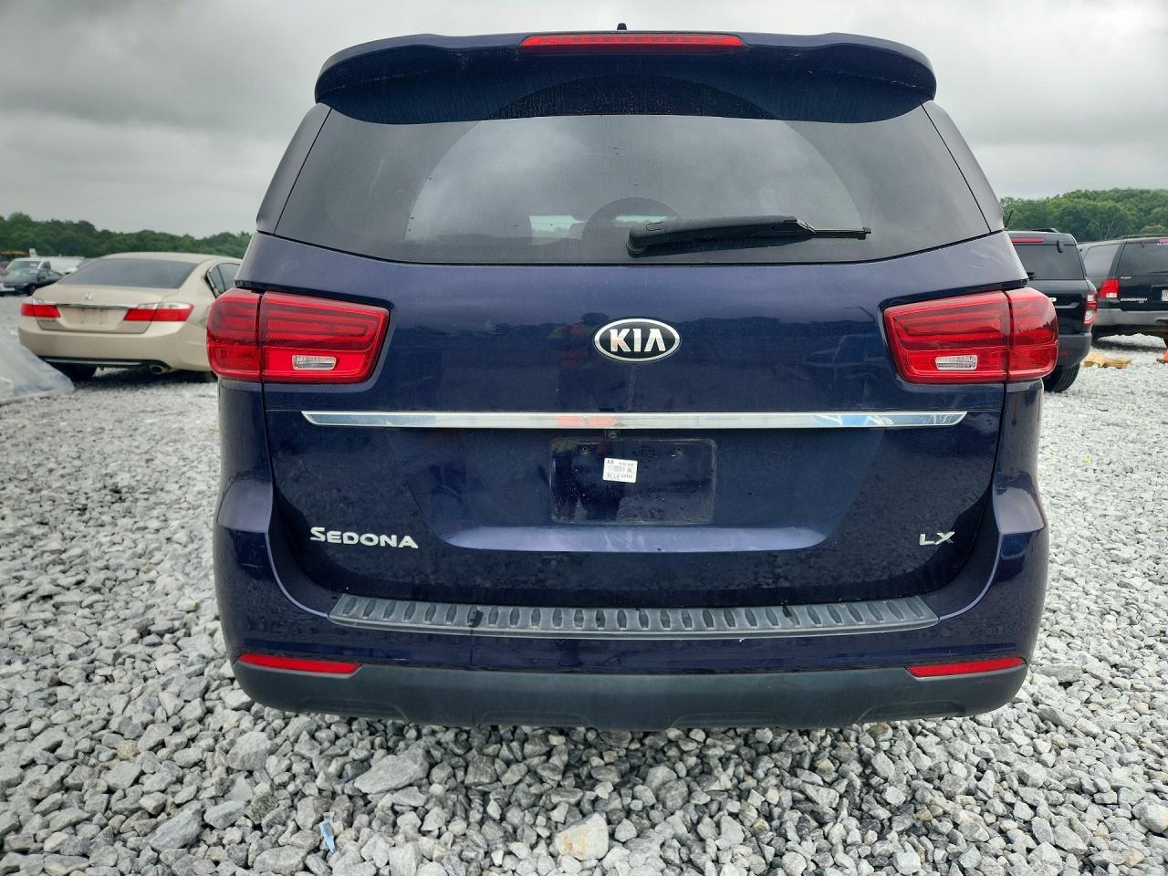 2021 Kia Sedona Lx - Image 6