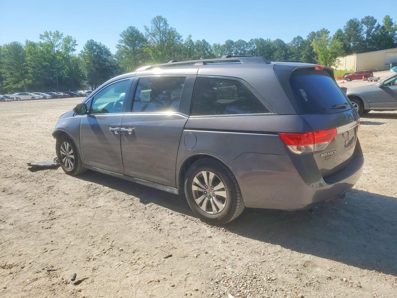 2014 Honda Odyssey Ex - Image 2