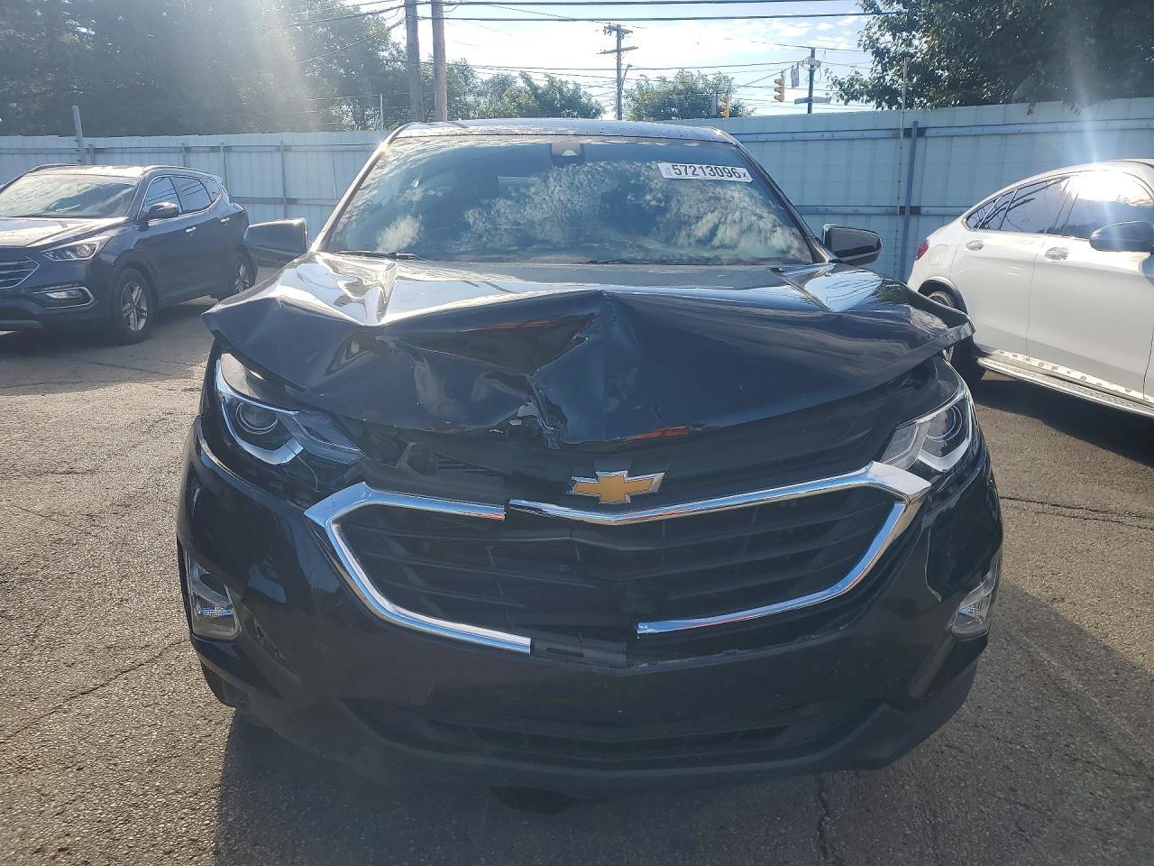 2021 Chevrolet Equinox Lt - Фото 5