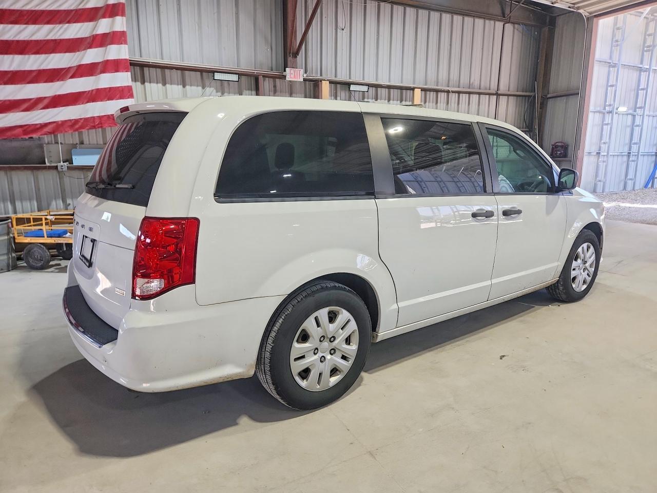 2019 Dodge Grand Caravan Se - Image 3