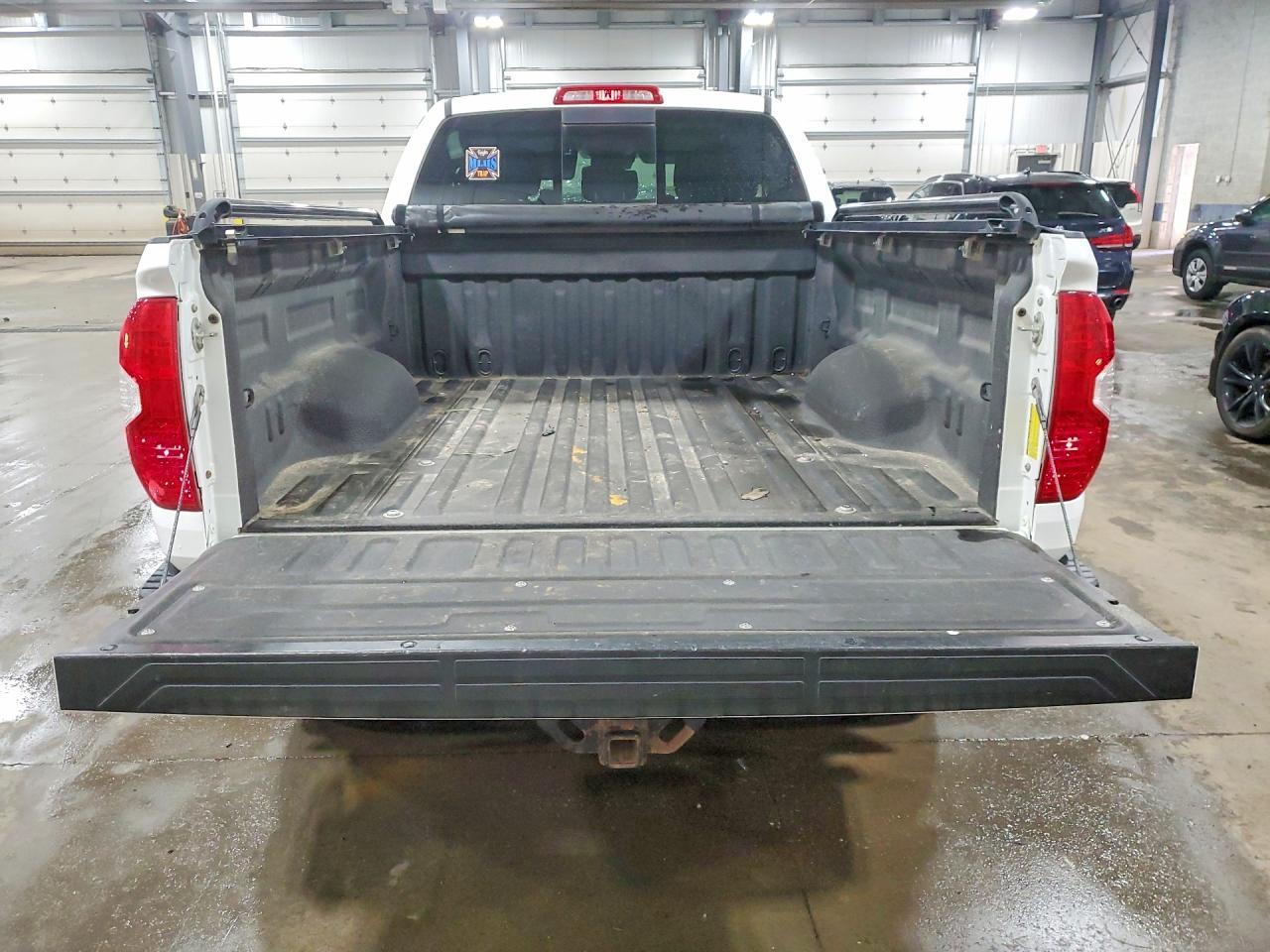 2018 Toyota Tundra Sr5 - Фото 6