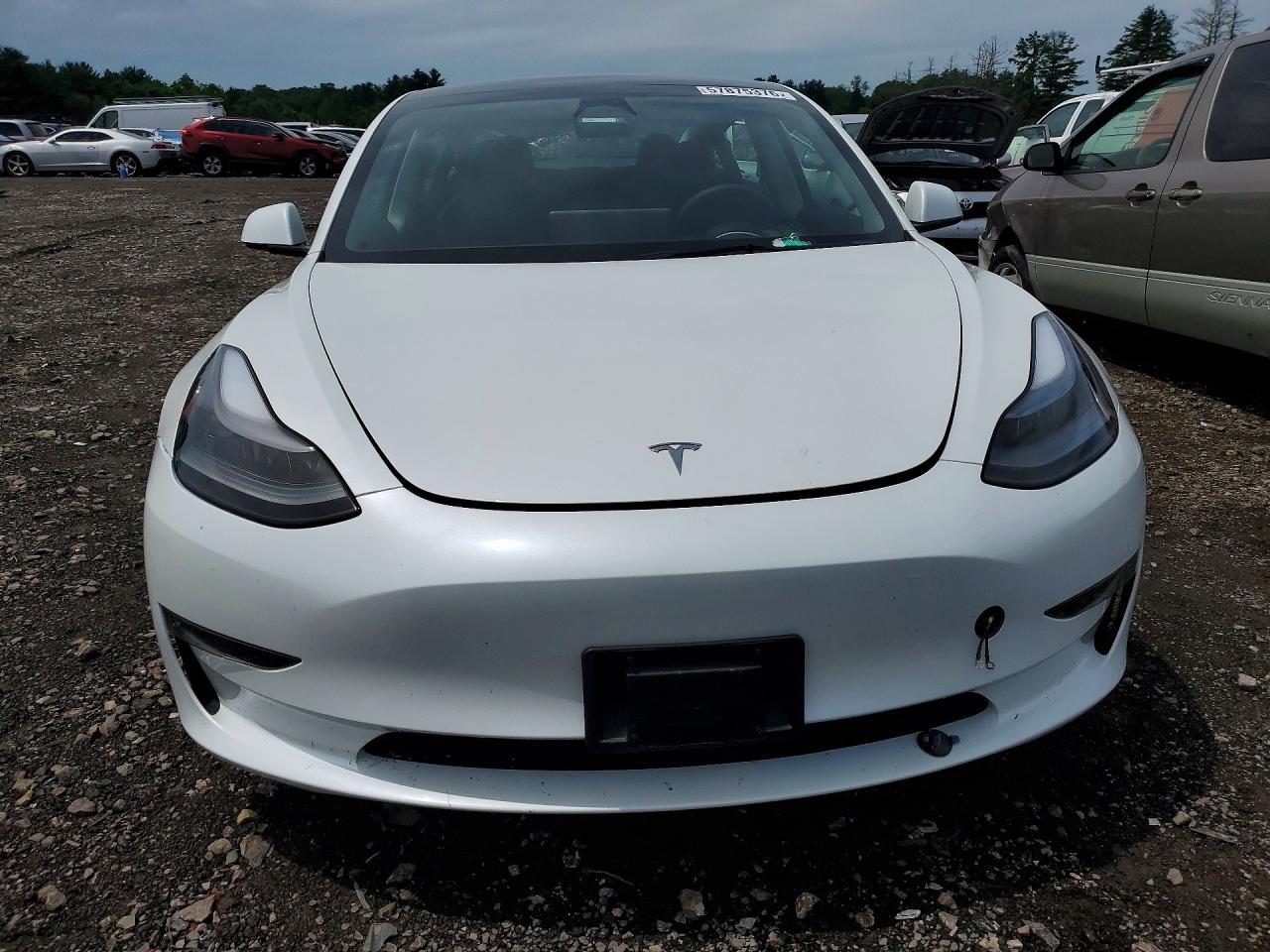 2023 Tesla Model 3 - Фото 5