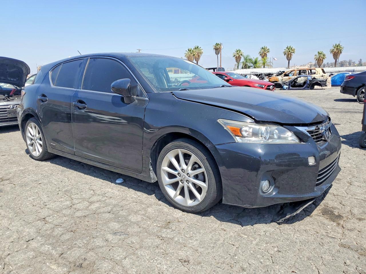 2013 Lexus Ct 200 - Image 4