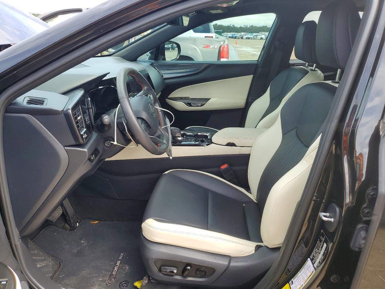 2024 Lexus Nx - Image 7