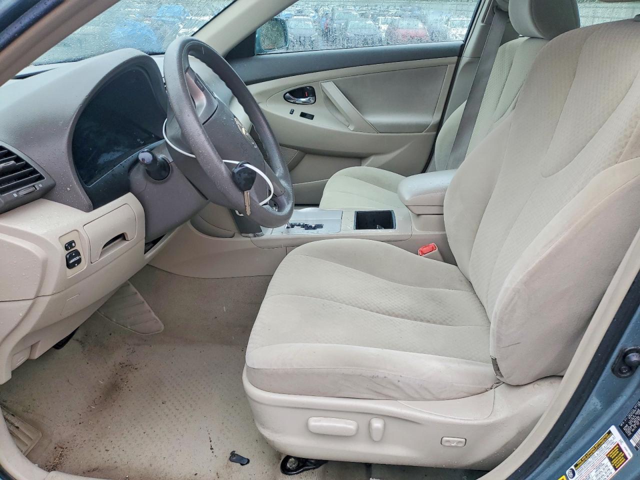 2009 Toyota Camry Le - Фото 7