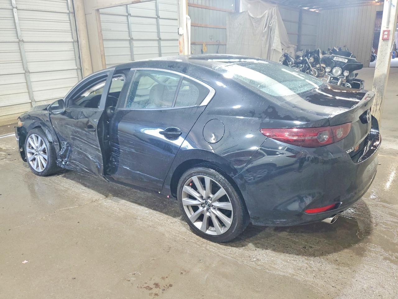 2021 Mazda 3 Select - Image 2