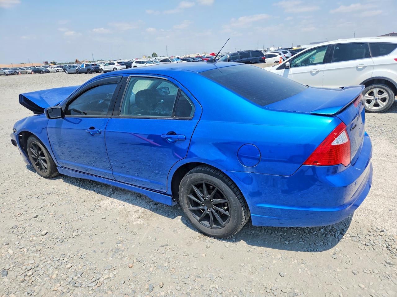 2011 Ford Fusion Sport - Фото 2