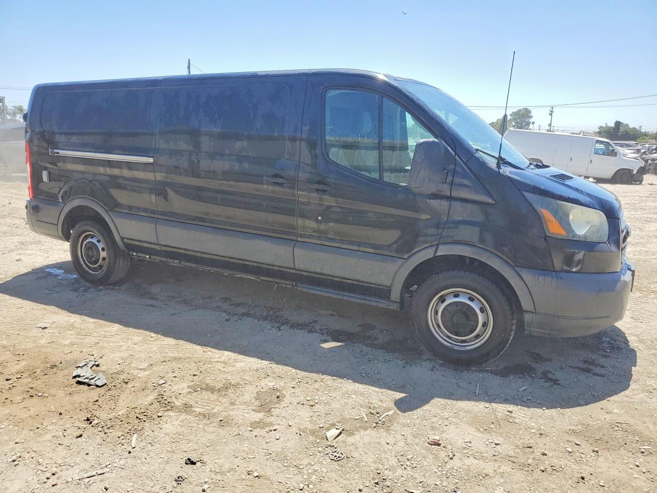 2015 Ford Transit T-350 - Image 4