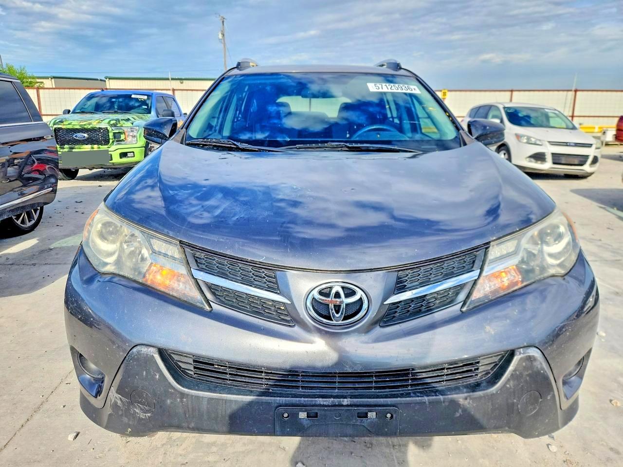 2013 Toyota Rav4 Le - Image 5