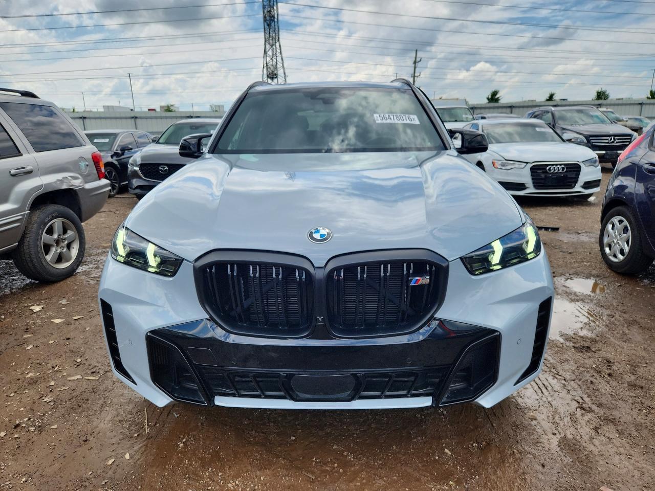 2025 BMW X5 M60I - Фото 5
