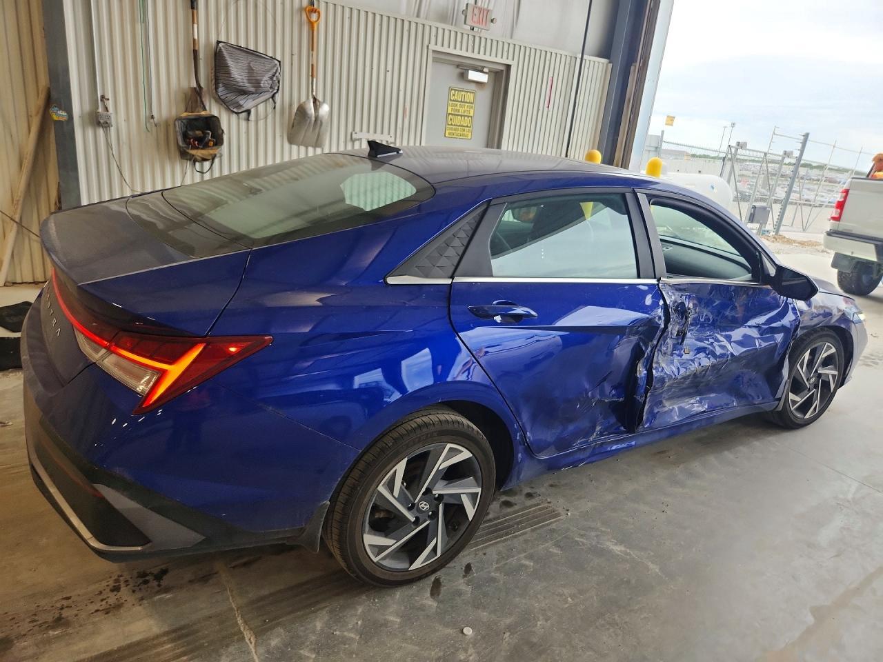 2024 Hyundai Elantra Sel - Фото 3
