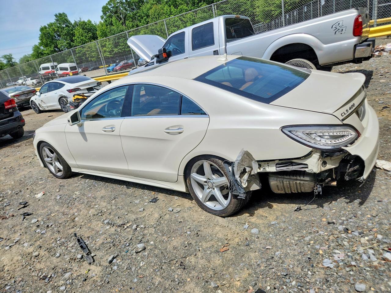 2015 Mercedes-Benz Cls 400 - Image 2
