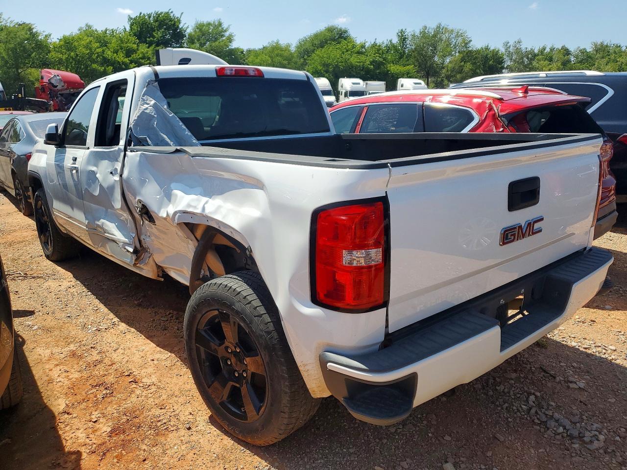 2018 GMC Sierra C1500 - Image 2