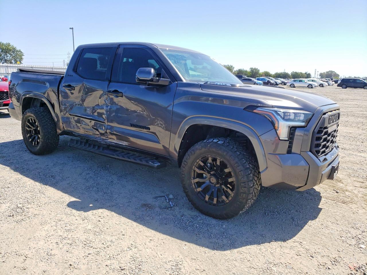 2023 Toyota Tundra Limited Hv - Image 4