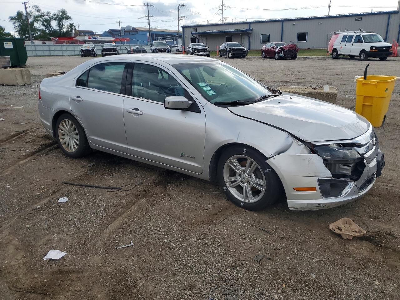 2011 Ford Fusion Hybrid - Фото 4