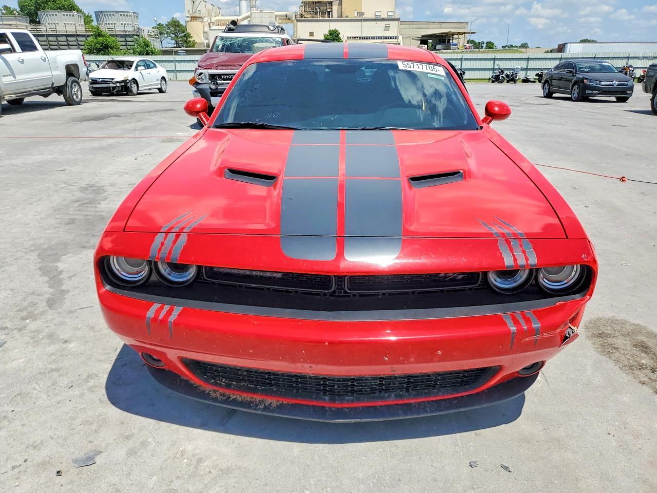 2018 Dodge Challenger R - Image 5