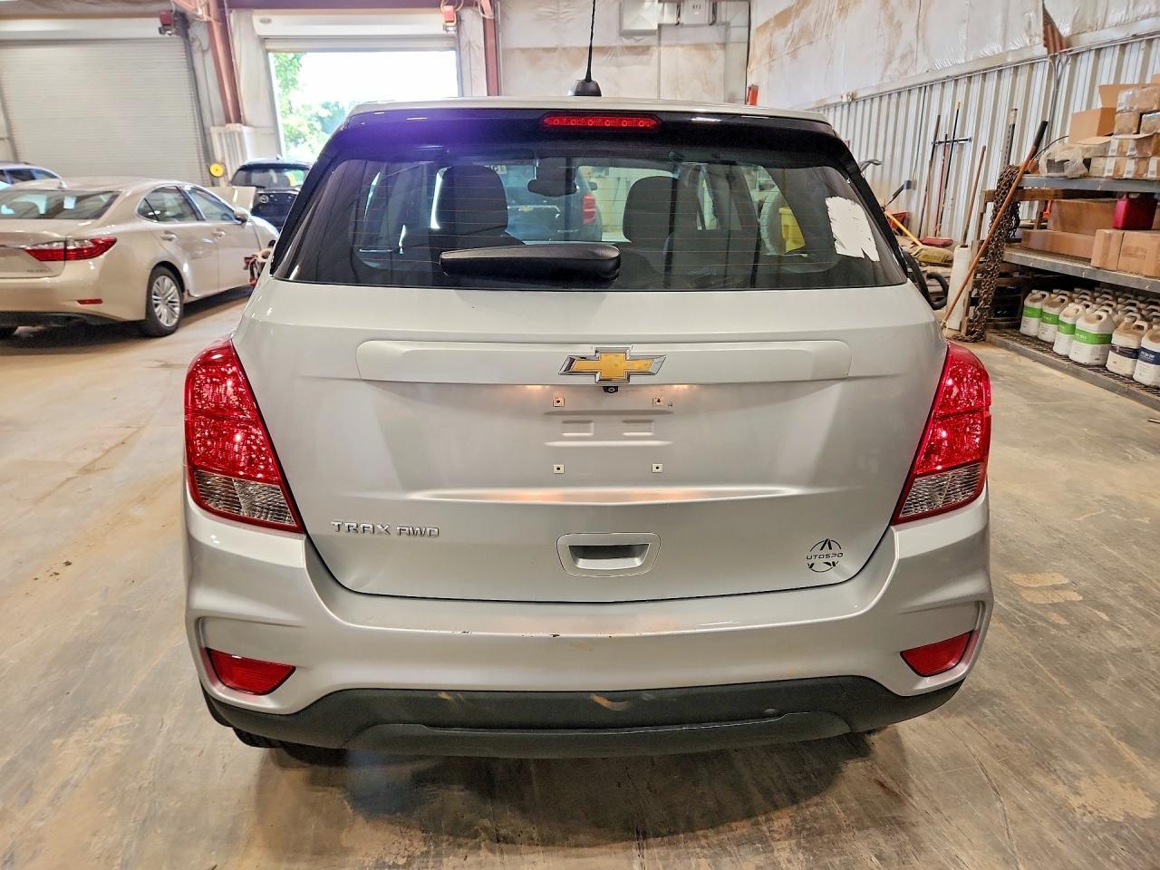 2018 Chevrolet Trax Ls - Image 6