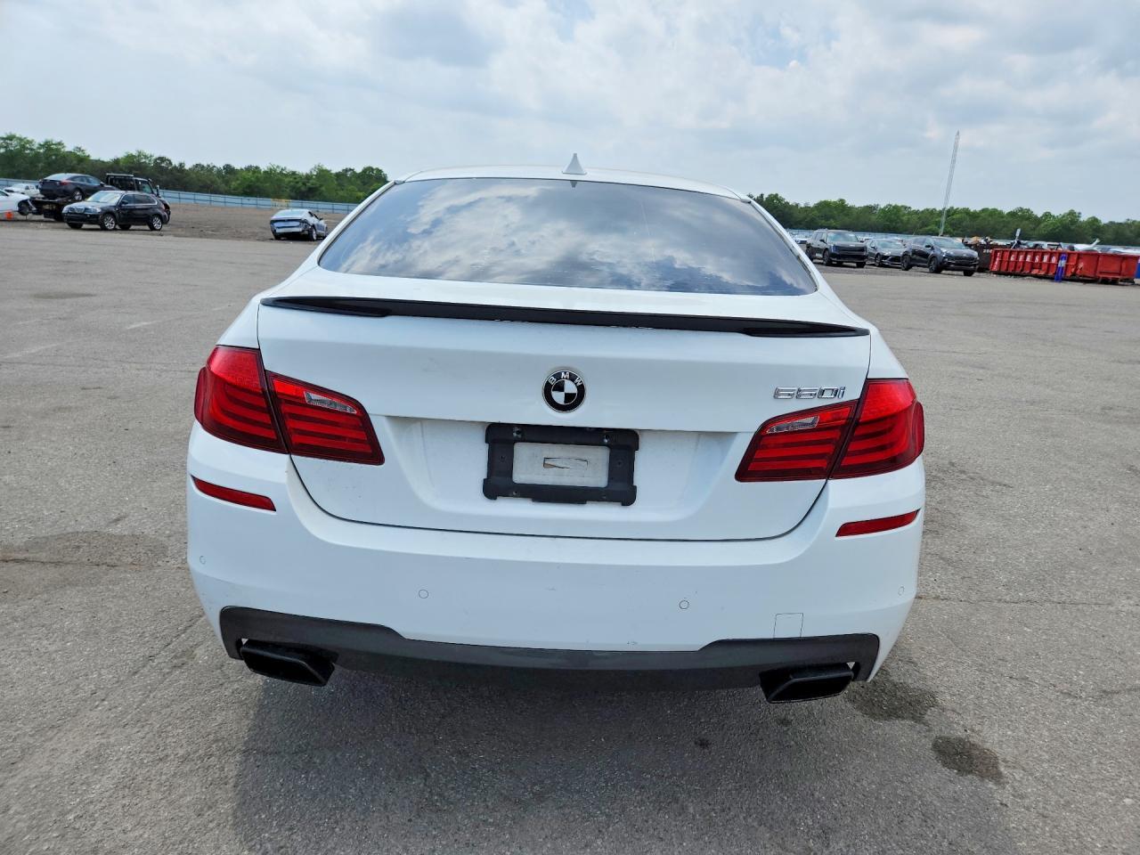 2011 BMW 550 Xi - Image 6
