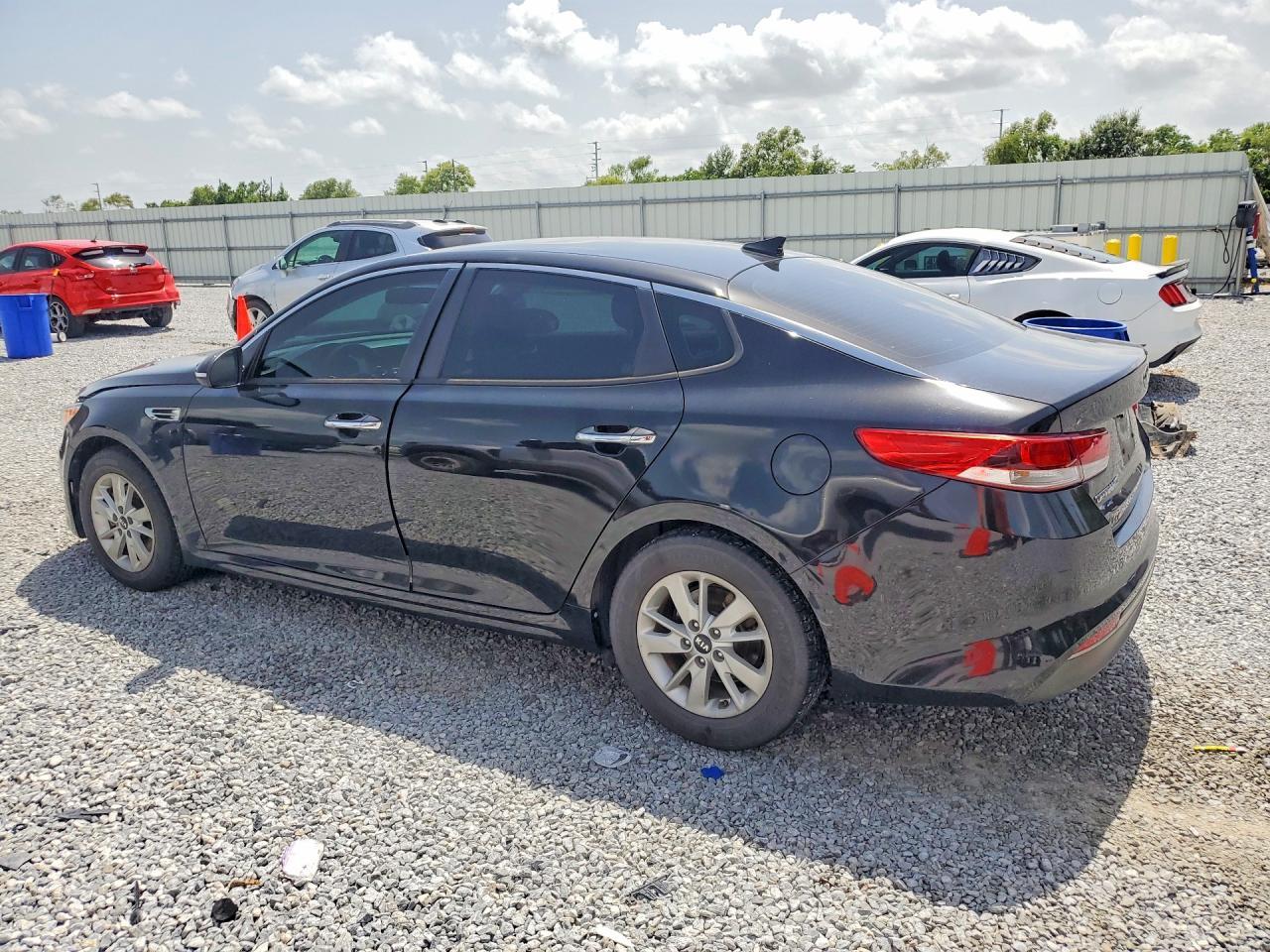 2016 Kia Optima Lx - Фото 2