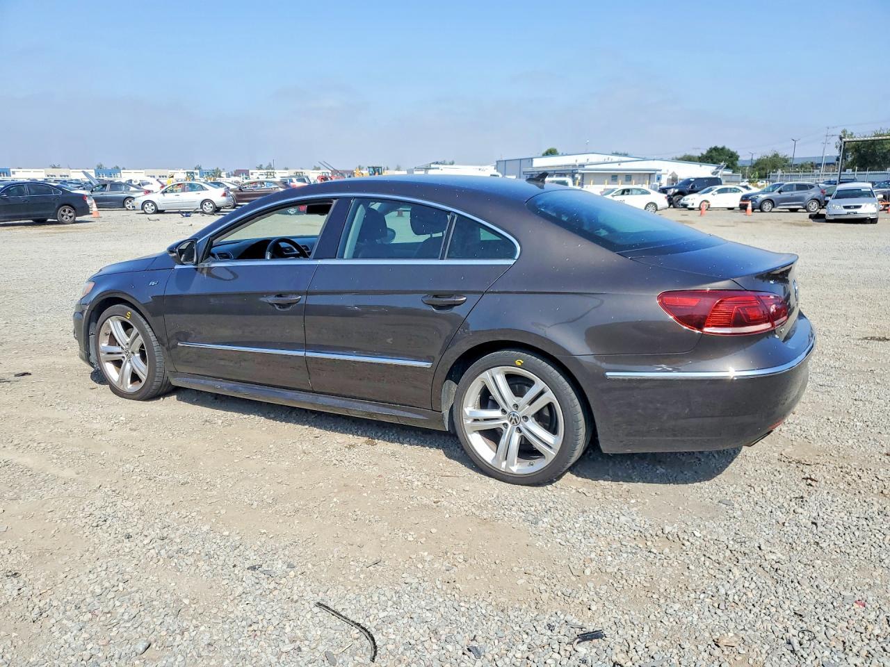 2015 Volkswagen Cc Sport - Image 2