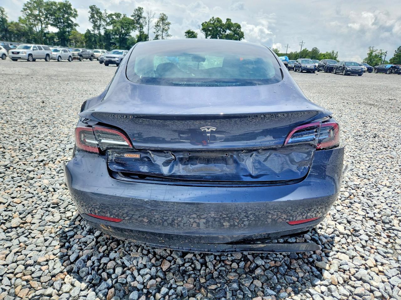 2022 Tesla Model 3 - Фото 6