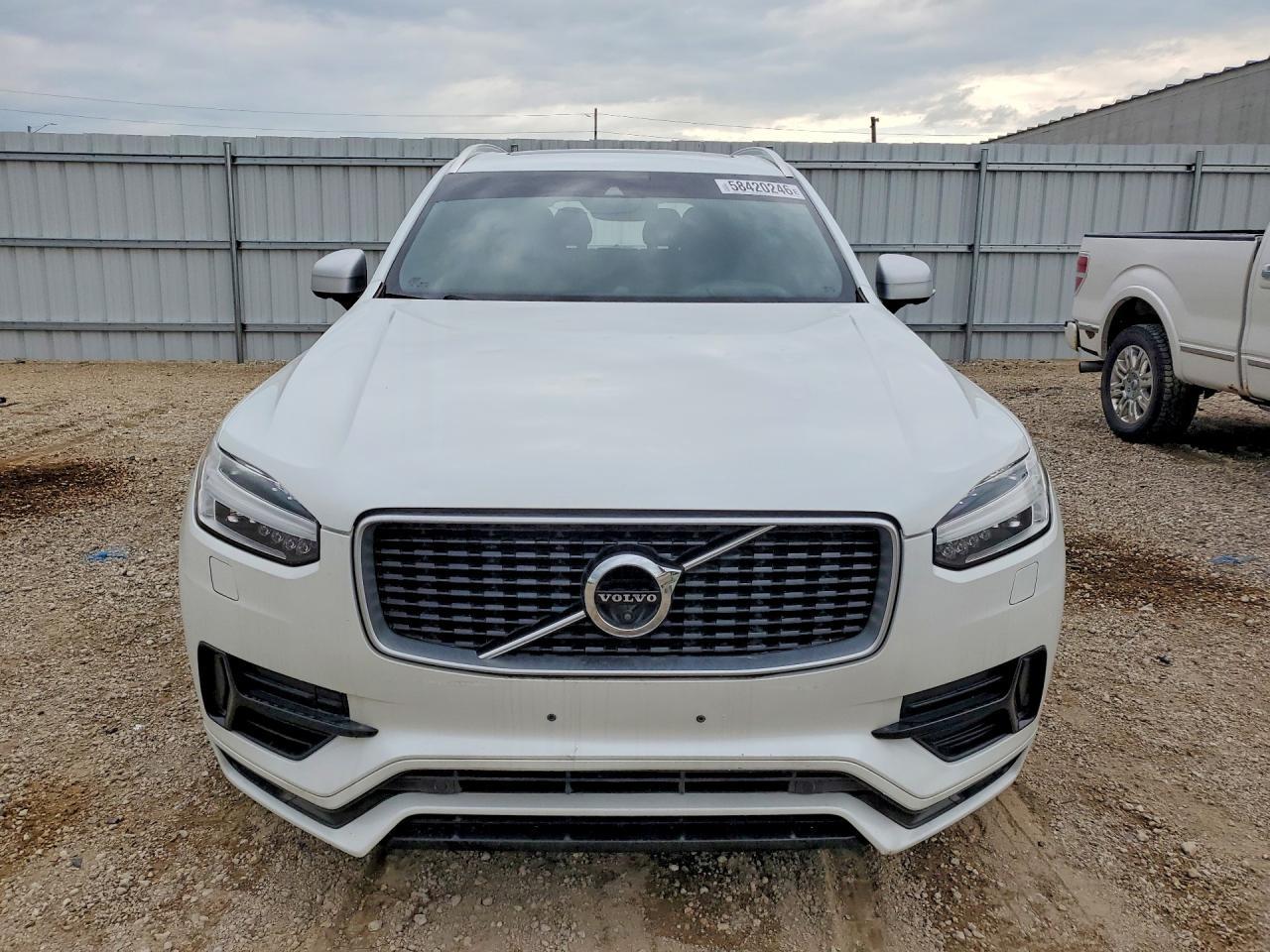 2017 Volvo Xc90 T8 - Фото 5