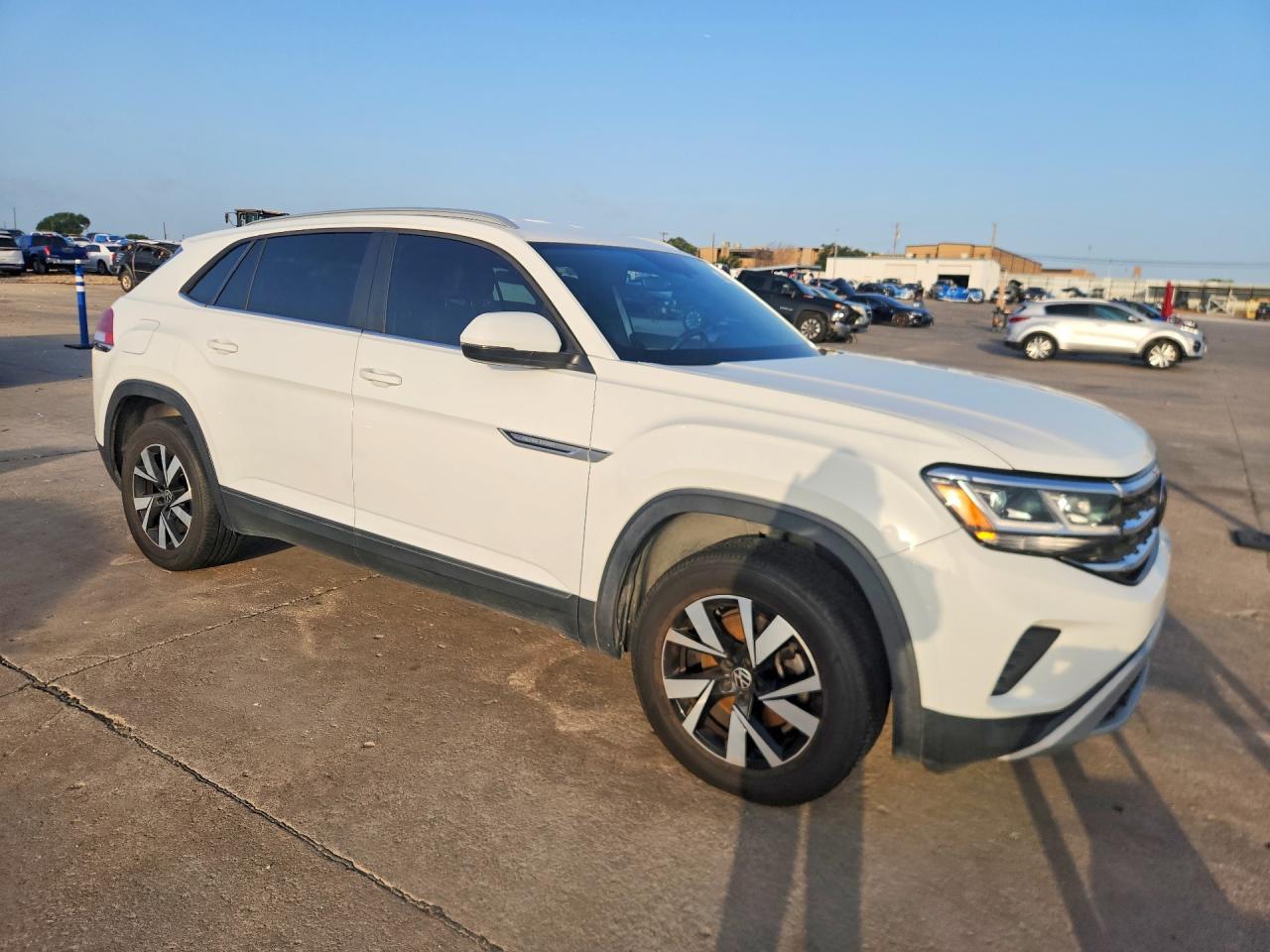 2020 Volkswagen Atlas Cross Sport Se - Фото 4