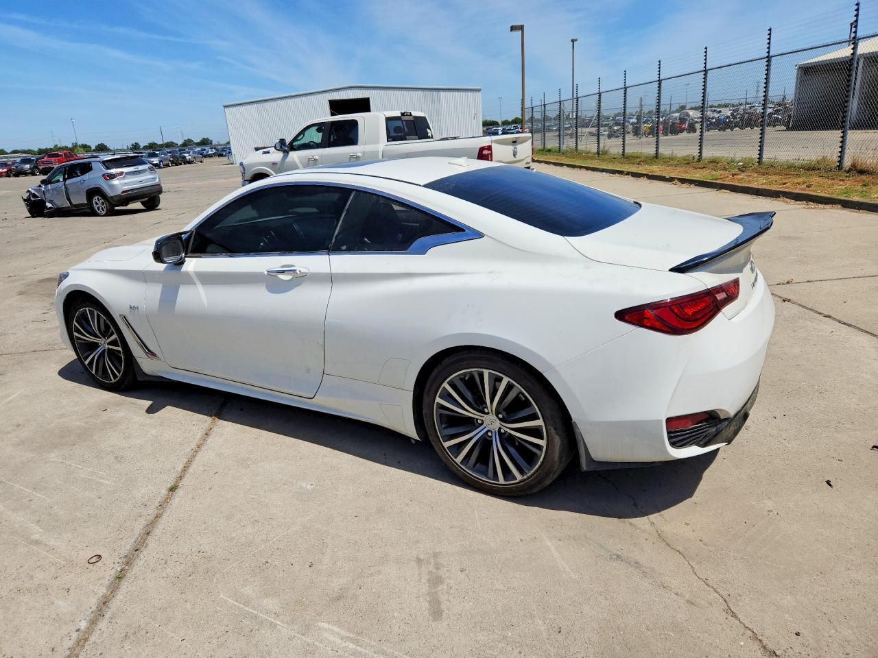 2018 Infiniti Q60 2.0T Pure - Фото 2