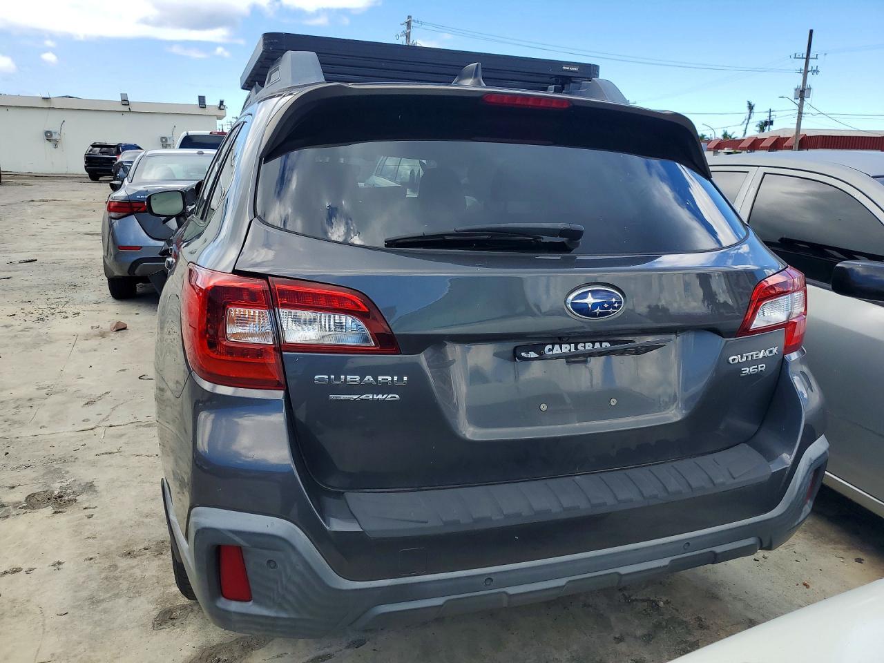 2018 Subaru Outback 3.6R Limited - Фото 6