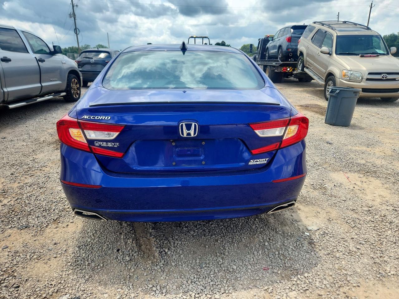 2022 Honda Accord Sport Se - Image 6