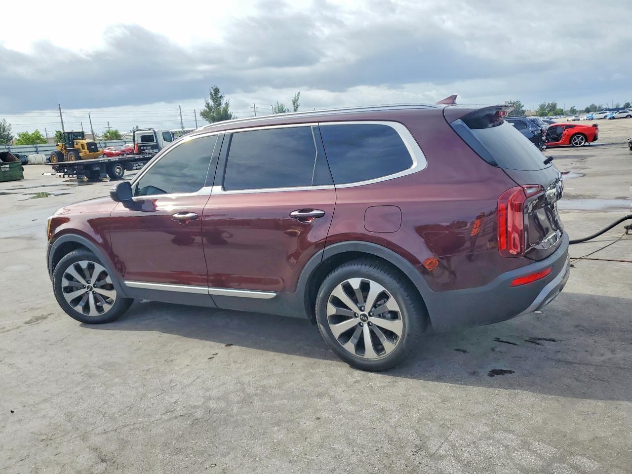 2020 Kia Telluride S - Фото 2