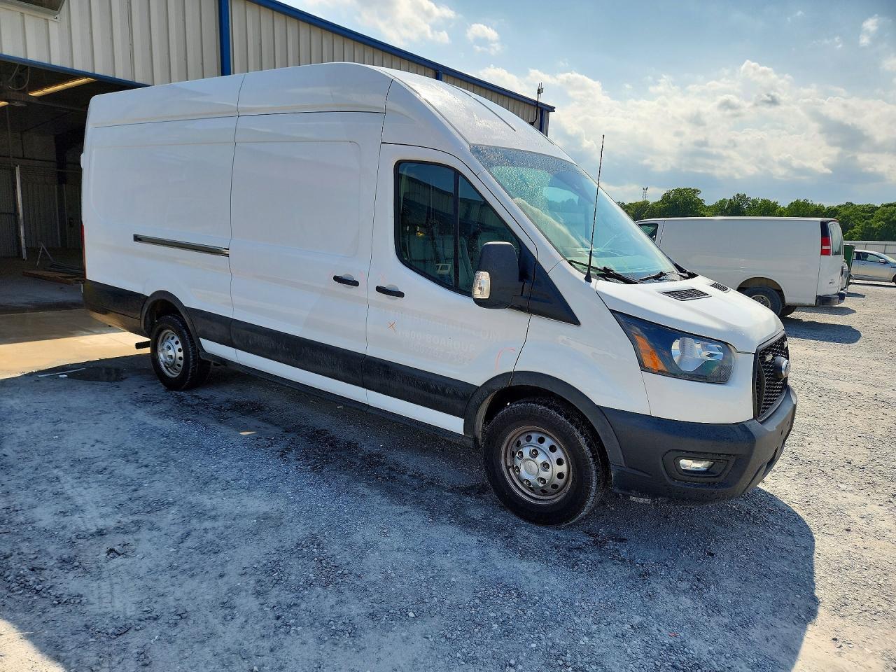 2023 Ford Transit T-350 Hd Delivery Van - Фото 4