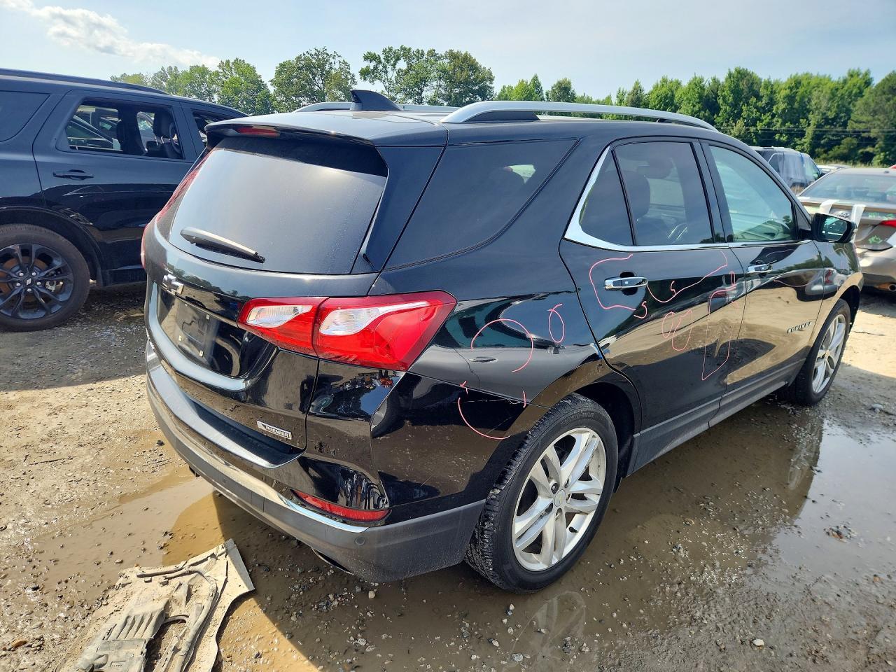 2018 Chevrolet Equinox Premier - Фото 3