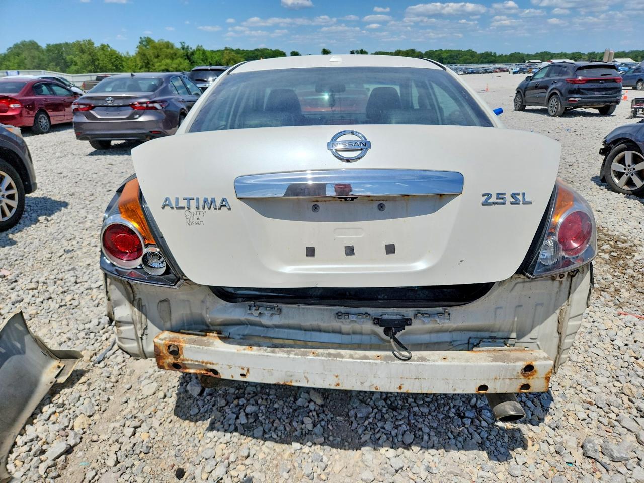 2010 Nissan Altima 2.5 - Фото 6