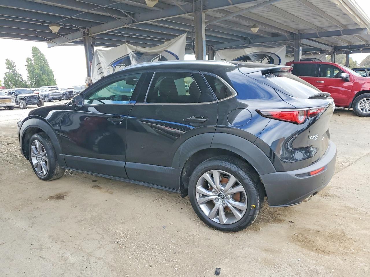 2022 Mazda Cx-30 Premium - Image 2