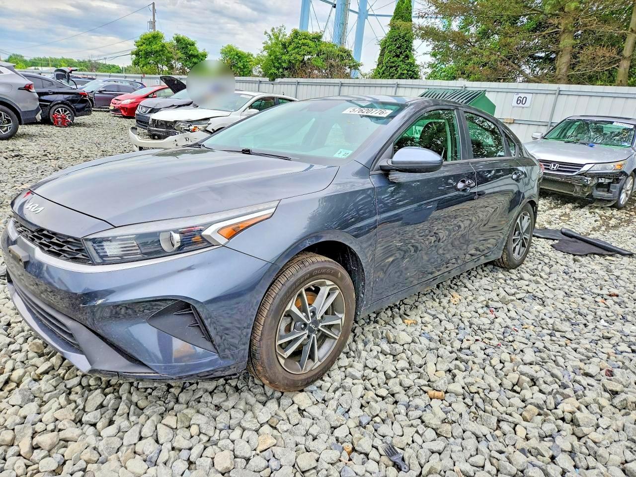 2022 Kia Forte Lxs