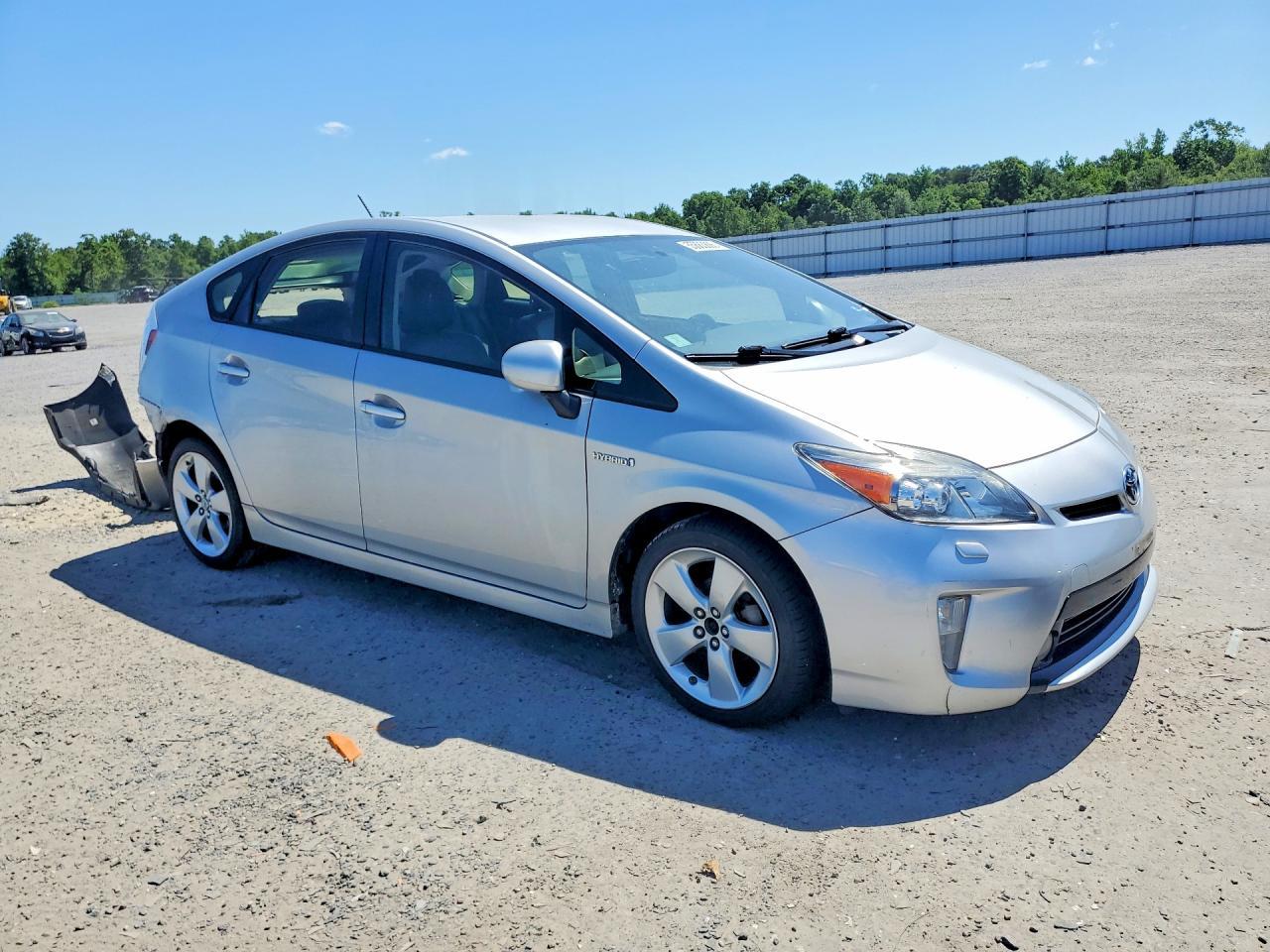 2015 Toyota Prius Five - Фото 4