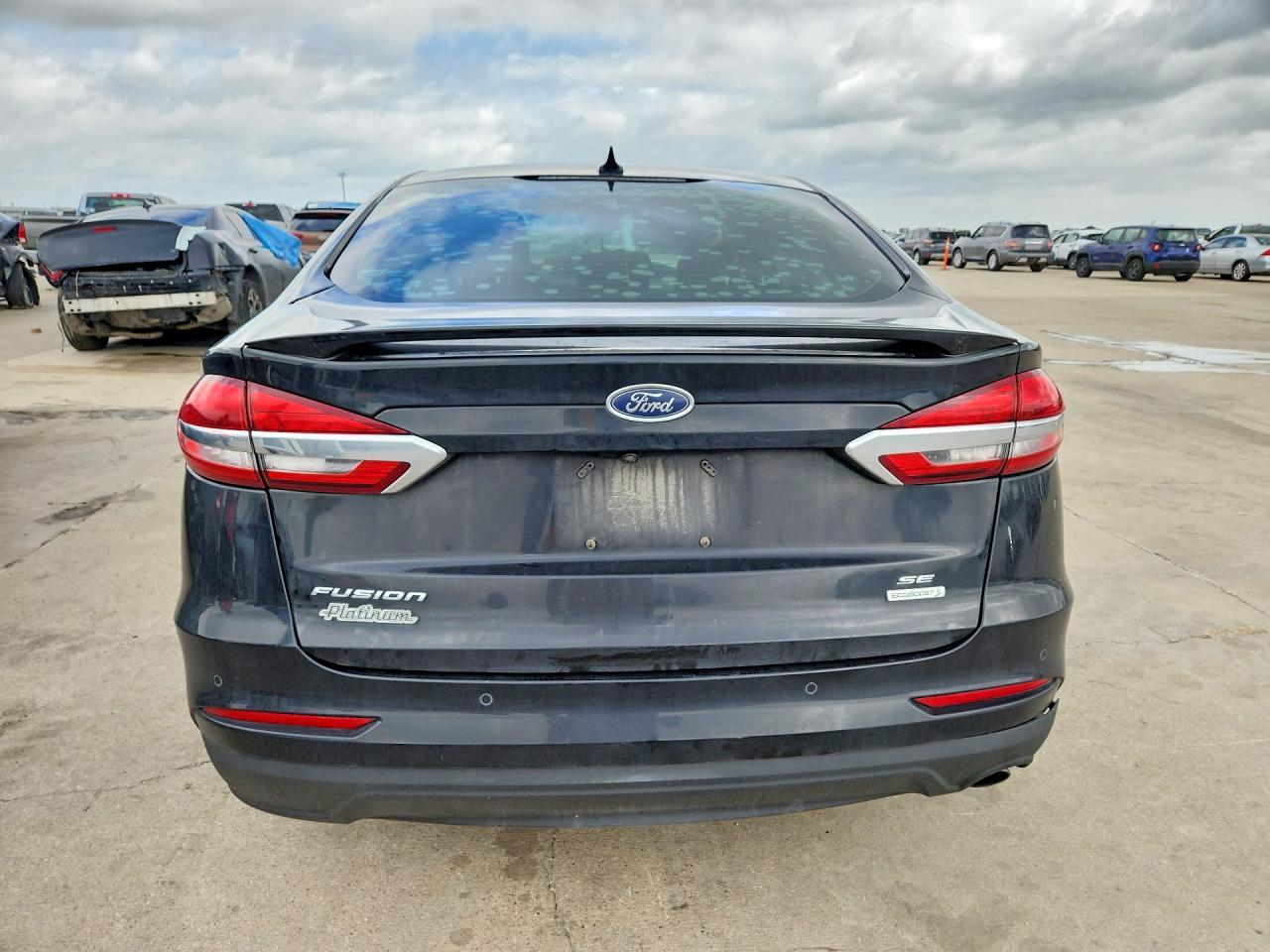 2020 Ford Fusion Se - Фото 6